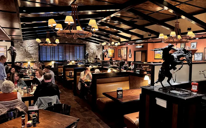 Restaurant dining room