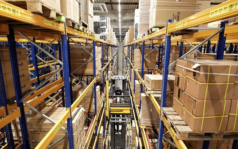 Commercial Cleaning in Goodyear, AZ | Desert Elite Industrial